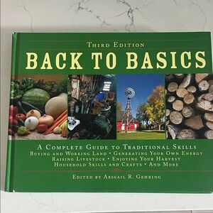 Back to Basics: A Complete Guide to Traditional Skills - Green Cover